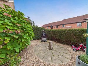 Photo 40- click for photo gallery